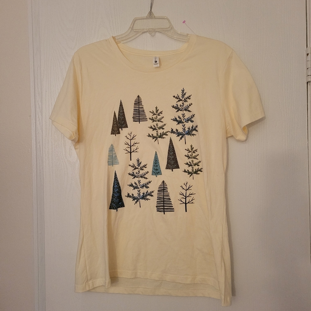 🟣 Next Level tree tee